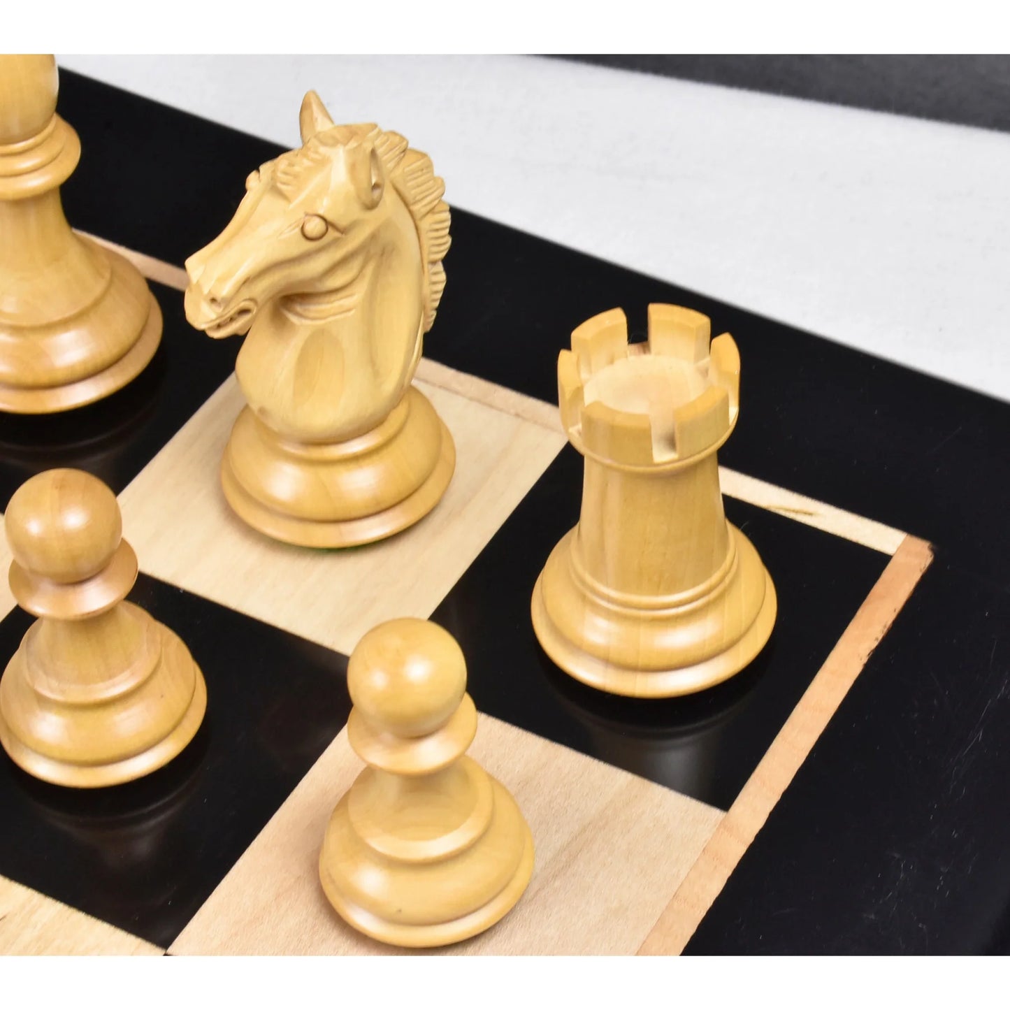 Exclusive Alban Staunton Weighted Chess Set - Chess Pieces Only - Bud Rose Wood- 4 Queens